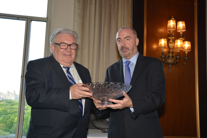 James Boland (president, International Union of Bricklayers and Allied Craftworkers) was presented with the Irish Spirit Award by ILIR President Ciaran Staunton.