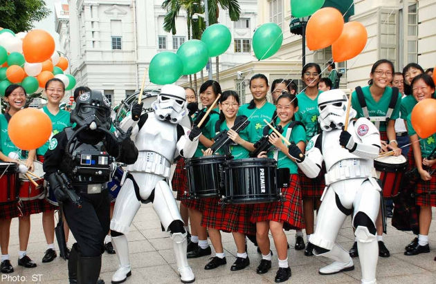 Parade-goers at St Patrick's Day in 2013. (Image: Straits Times)