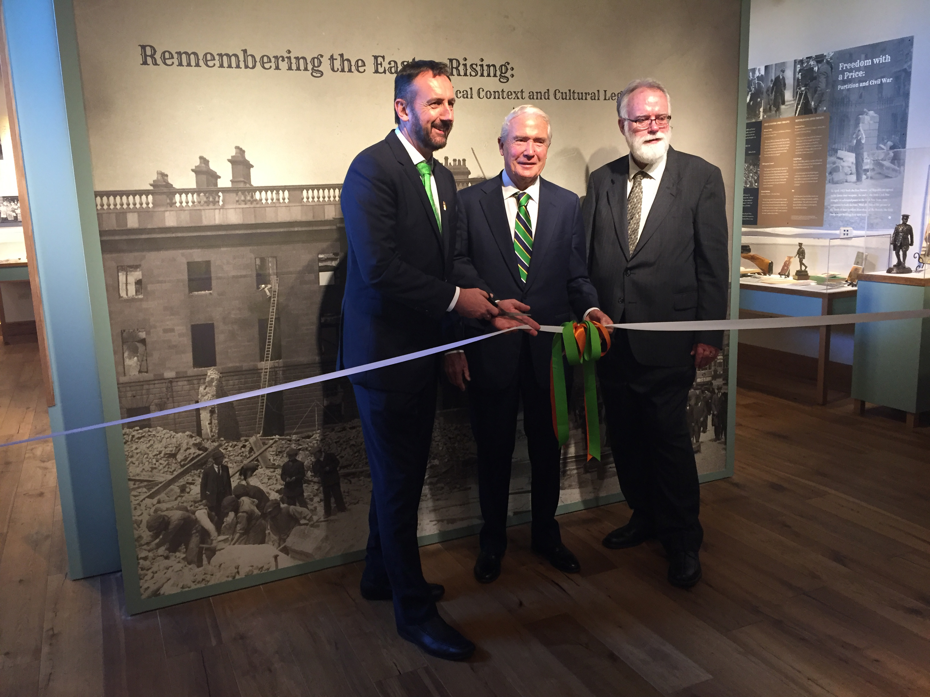 Consul General Philip Grant, ICLF Treasurer Norman McClelland, and ICLF President Paul Ahern at the 1916 Commemoration Exhibit Grand Opening in October of 2015. (Photo: Caroline Woodiel)