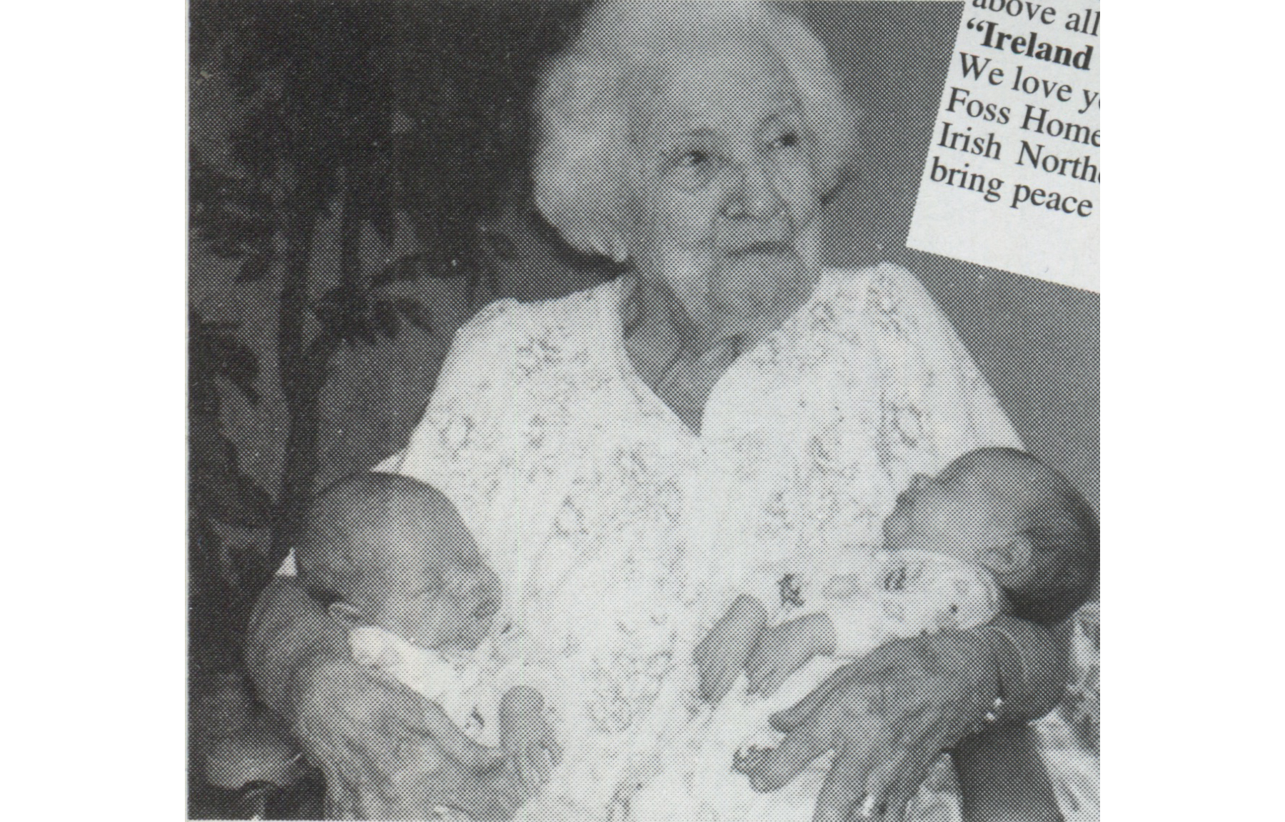 Lily McAlerney with her great grandchildren, two of 116 she had.