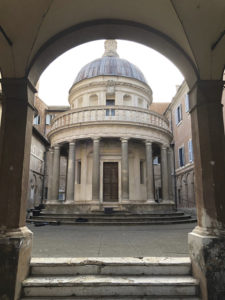 Tempietto, a small commemorative martyrium (tomb) built by Bellini.