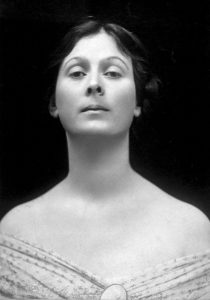 Portrait of Isadora Duncan. London, 1906.