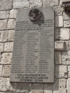 Commemoration plaque to the Batallón de San Patricios, Placa en honor a los soldados irlandeses, who fought on the side of Mexico during the unjust American invasion of Mexico 1846-48. It lists 71 names of those captured, killed, or executed by the Americans in 1847. In all, 50 Saint Patrick's battalion members were officially executed by the U.S. Army. Collectively, this was the largest mass execution in United States history. The plaque is displayed on a wall of the Plaza San Jacinto, San Ángel quarter, Mexico City, and was erected in 1959 in gratitutde by the Mexican State.