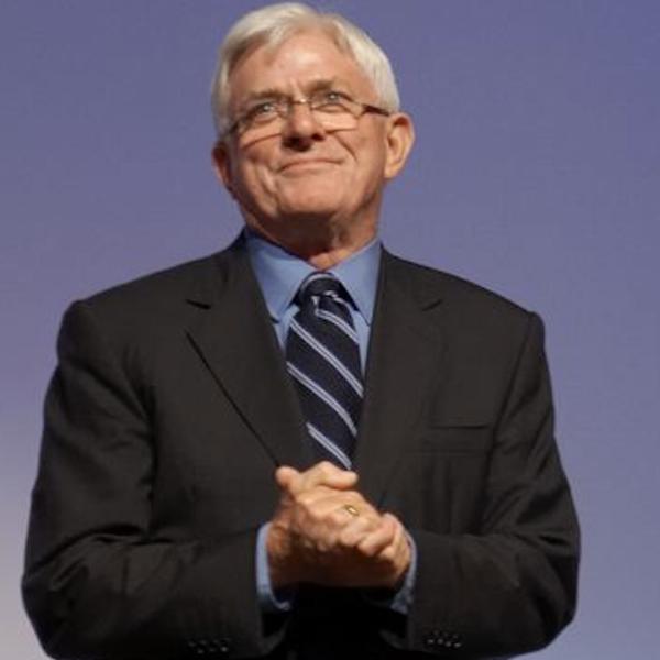 LOOK WHO’S TALKING:An Interview With Phil Donahue