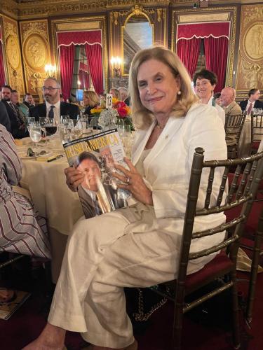 1-IA_Award_2023_Hon_Carolyn_Maloney_with_IA_magazine